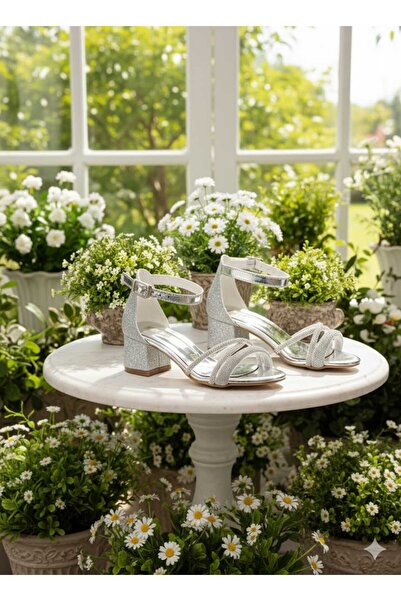 SGF KIDS Pantofi de seară cu toc cu piatră argintie