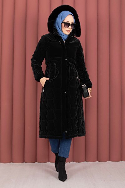 HSM Nova Coat with Fur Hood and Zipper Black