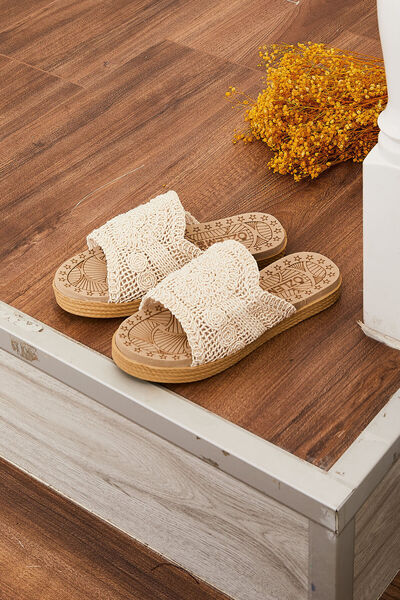 EBRUTESETTÜR Motif Detaylı Hasır Terlik Krem