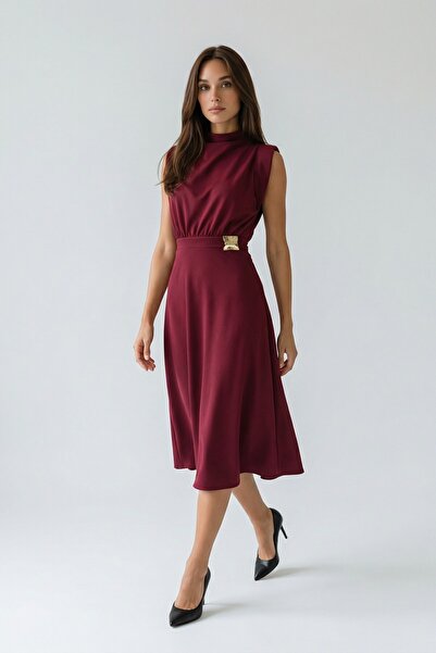 OLSAMODA KADIN ETEĞİ KLOŞ MİDİ BOY VATKALI BROŞLU ESNEK KUMAŞ KOLSUZ ABİYE DÜ...