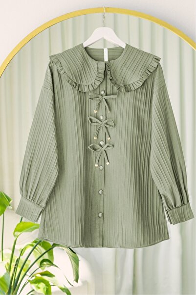 Modamorfo Önü Kurdele Detaylı Düğmeli Önlük Yaka Gömlek -Çağla Y.