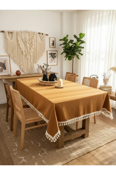 NDC HOME Покривка за маса с помпони от лен в цвят тухла и канела