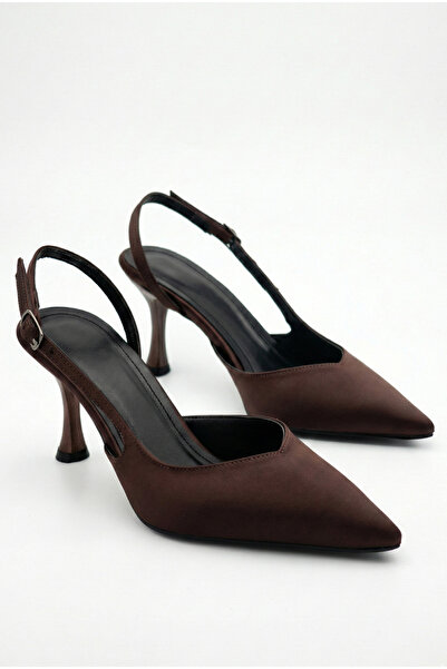 Shoesers Pantofi cu toc subțire, casual, cu design din satin maro amar, cu br...