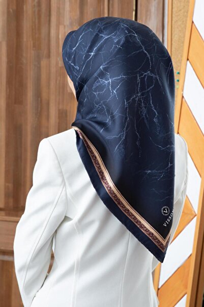 Vissona 57% Svila 43% viskozna keper pređa Svila r Mermernog dezena obojena 9...