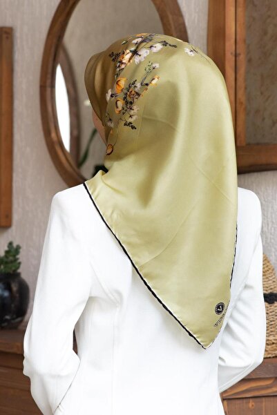 Vissona %100 Twill İpek Sonsuz Çiçek Desenli Yağ Yeşili Renkli 90x90 Eşarp Di...