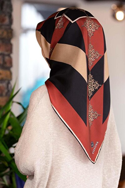 Vissona %100 Twill İpek Geometrik ve Barok Desenli Taba - Siyah Renkli 90x90 ...