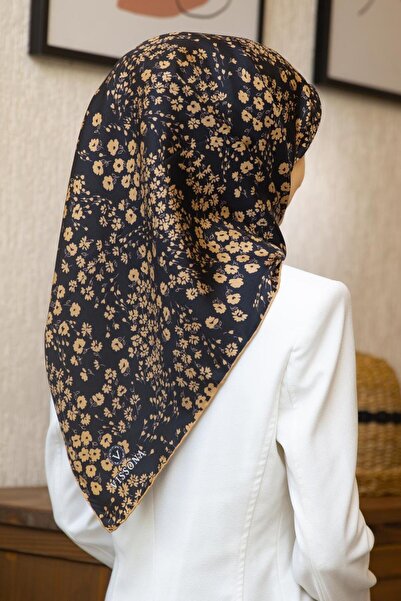 Vissona Шовковий шарф Tivil 60911 - 2 - 0001 - 0011 Чорний лосось з квітковим...