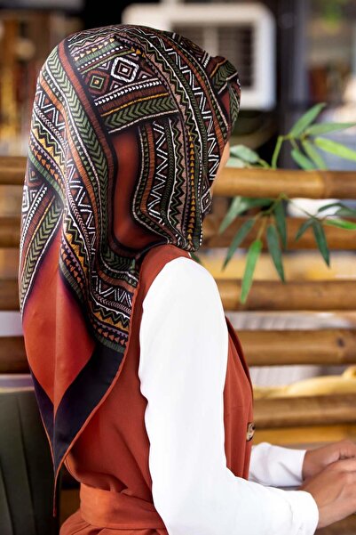 Vissona 57% حرير 43% فيسكوز حرير قطني منقوش بنمط عرقي - لون كاكي 90 × 90 شكل ...