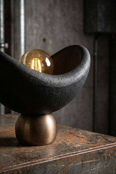 Storizaa مصباح طاولة بتصميم لونا، عاكس ضوء برونزي بتفاصيل دقيقة، ضوء كهرماني ...