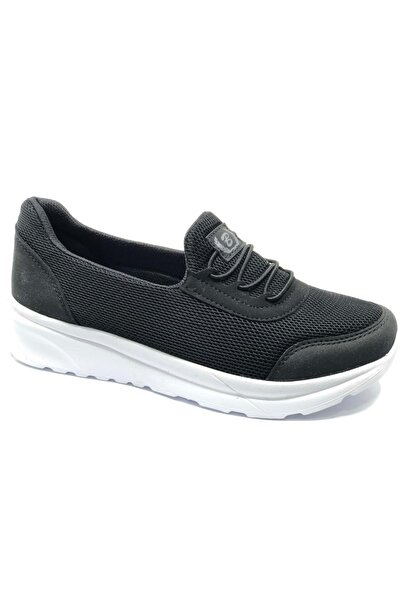 Kids Club Shoes حذاء رياضي للجنسين من بلاك سي 626 باللونين الأسود والأبيض