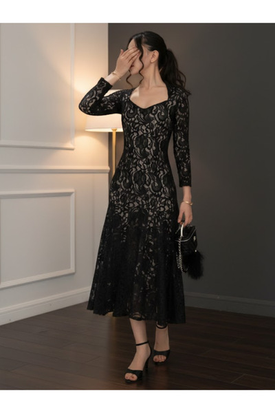 Nice Model فستان كوكتيل أنيق متوسط ​​الطول من دانتيل، بأكمام طويلة وظهر مشد م...