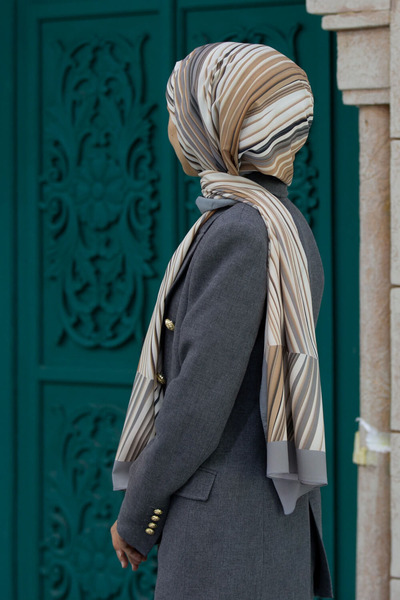 Vissona LÜKS MEDİNE İPEĞİ ÇİZGİLİ DESENLİ GRİ RENKLİ 75X195 KIRIŞMAZ ŞAL MOSS...