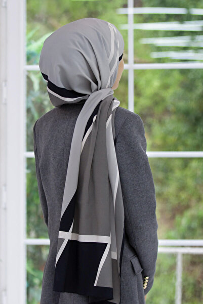 Vissona شال فاخر من حرير المدينة بنمط هندسي باللون الرمادي مقاس 75×195 سم مقا...