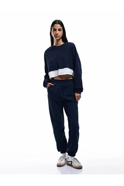 Koton Φούτερ Jogger με ανοιχτόχρωμη τσέπη και άνετη εφαρμογή με κορδόνια στη ...