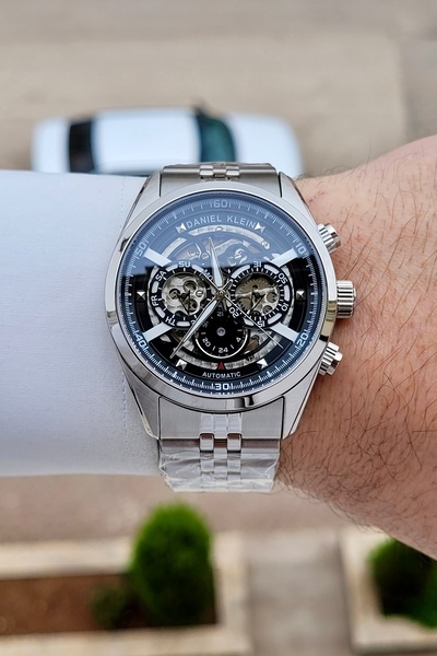 Daniel Klein Metallic Black Color 2 Year Warranty Automatic 42 mm Indicators ...