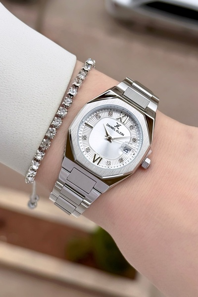 Daniel Klein Metallic Color 2 Years Warranty 30 mm Women's Wristwatch and Bra...