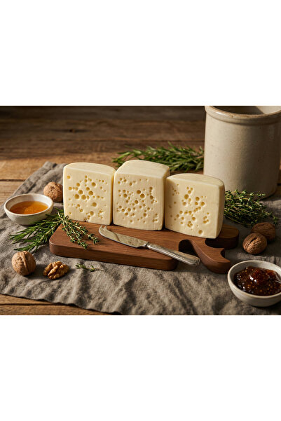 9M Eski Manyas Mihaliç Kelle Peyniri 500 gr Sert Tuzlu Gözlü Rendelemelik Gurme