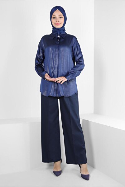 Alvina بلوزة بياقة قميص بتفاصيل زهور 43799