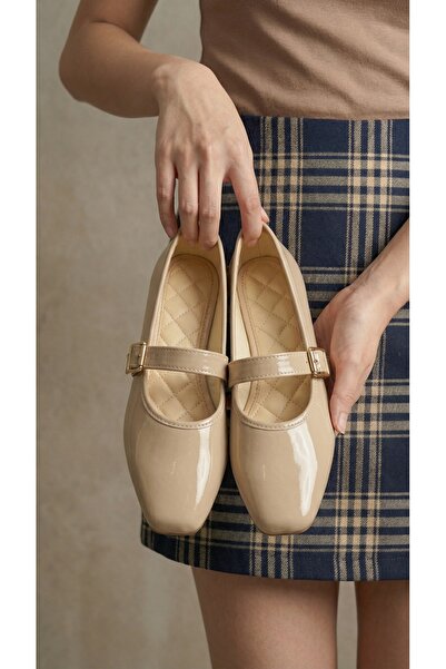 Beyond Жіночі туфлі з капюшоном з норки 1 см Mary Jane Babet BYNDSHR04