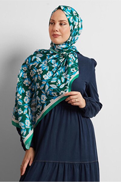 Alvina Shawl 8555