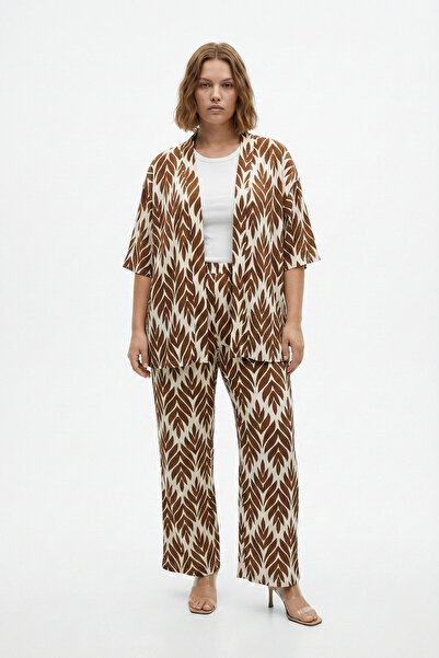 Elisho طقم كيمونو منقوش من قماش بوروميك