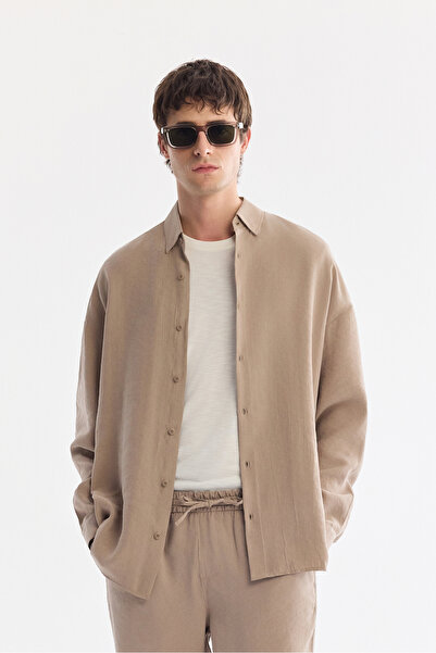 Avva Men's Beige Bottom-Cut Collar Breathable Soft Touch Oversize Fit Shirt A...