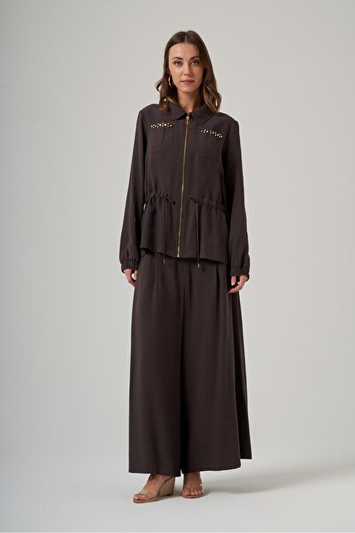 Nuss 1049 طقم بنطلون بتفاصيل مثقوبة من الجانب