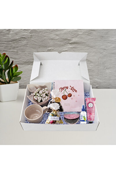 Cihania Store Kadınlara Özel Hediye Kutusu – Ajanda, El Kremi, Çiçek, Kolonya...
