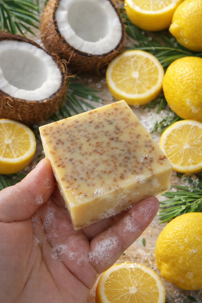 Günebakan صابون عشبي بالجوز الهند والليمون