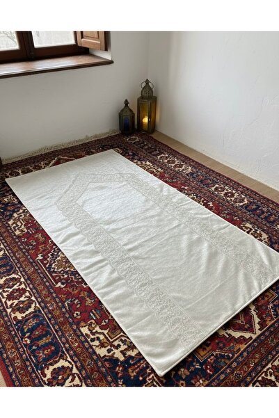 BEHREM ENES French Laced Dowry Velvet Prayer Rug