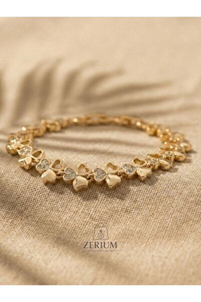 ZERİUM سوار من الفولاذ الممتاز بتصميم قلب مرصع بحجر الزركون