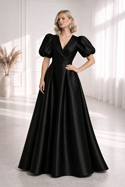 ALYEL NAKER فستان ماكسي من الساتان الأمريكي باللون الأسود مع أكمام على شكل كا...