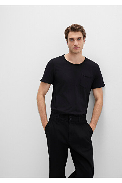 Mavi Black Fitted T-Shirt - Stitched and Pocket Detailed, Fitted Cut062772-26341