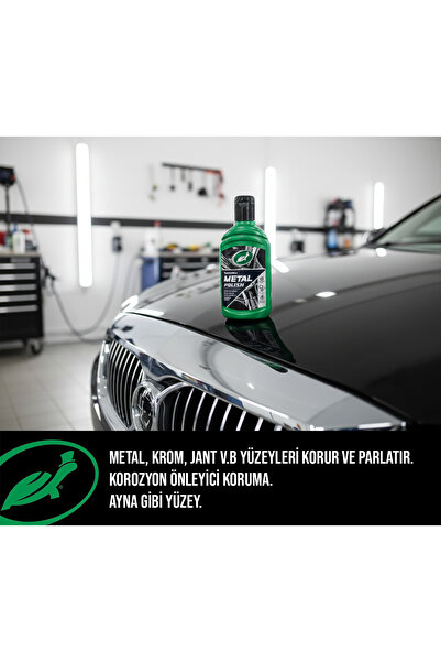 Turtle Wax Krom ve Metal Parlatıcı 300 ml Mikrofiber Bez ve Uygulama Süngeri