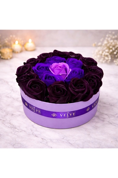 velve Aranjament floral Color Me Roses, in cutie rotunda, cu 19 trandafiri di...