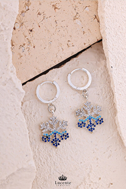 Lucente Jewellery 925 Ayar Mavi Beyaz Taşlı Kar Tanesi Kararma Karşıtı Rodyum Güçlendirmeli Gümüş Sevgiliye Eşe Kız Arkadaşa Anneye Doğum Günü Yılbaşı Hediyesi Kartanesi Şık & Zarif 1 Çift Sallantılı Halka Küpe