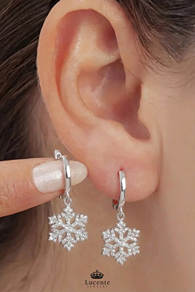 Lucente Jewellery 925 Ayar Beyaz Taşlı Kar Tanesi Kararma Karşıtı Rodyum Güçlendirmeli Gümüş Sevgiliye Eşe Kız Arkadaşa Anneye Doğum Günü Yılbaşı Hediyesi Kartanesi Şık & Zarif 1 Çift Sallantılı Halka Küpe