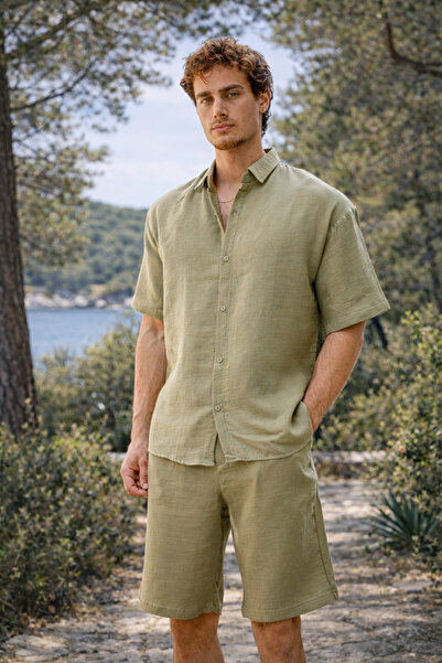 Pobudo بدلة صيفية من الموسلين ذات مظهر كاكي اللون - مجموعة قميص وشورت للرجال