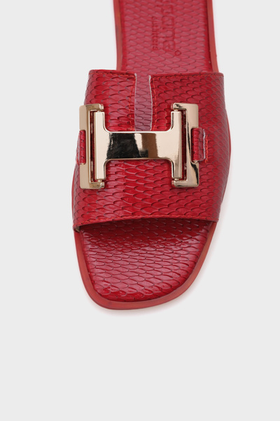 Capone Outfitters Koren Women's H Gold Buckle Slippers