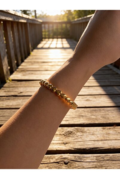 Ceki Home Kadın Çelik Kelepçe Kalp Desen