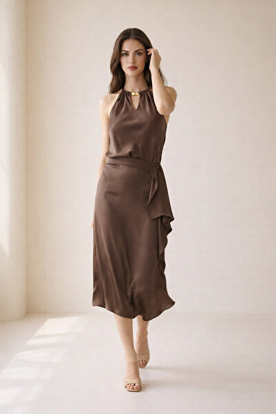 Setre Milk Coffee Color Full-Fit Skirt with Fabric Detail at the Waist