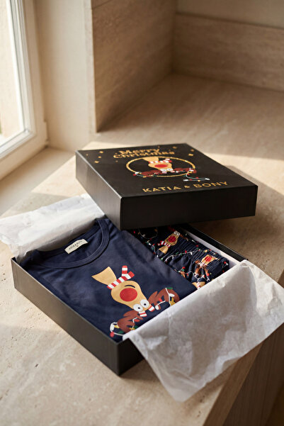 Katia&Bony Παιδικό σετ πιτζάμες Χριστουγέννων με σχέδιο ελάφι σε κουτί Ναυτικ...