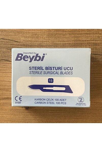 Beybi BİSTÜRİ UCU NO:15 (100 ADET) PASLANMAZ KARBON ÇELİK (NEŞTER UCU)(STERİL)
