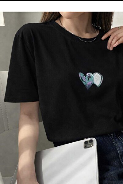 New Shine Blue Heart Printed Women's Black T-Shirt