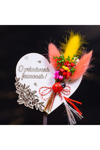 Creators of Crafts Martisor Magnet - Model Inima Cu Flori Uscate, 9x6 Cm