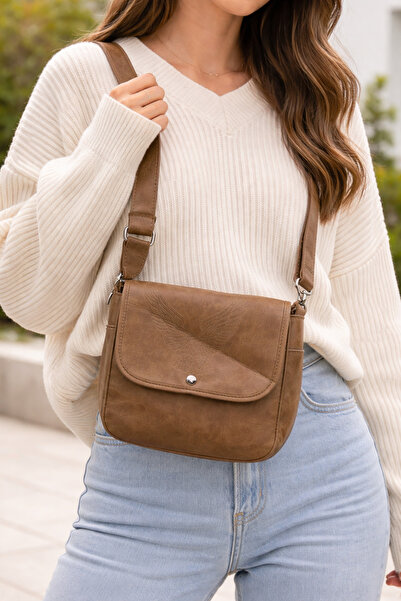 Store Unısex Kartal Desenli Taba Deri Görünümlü Çapraz Askılı Çanta – Günlük ...