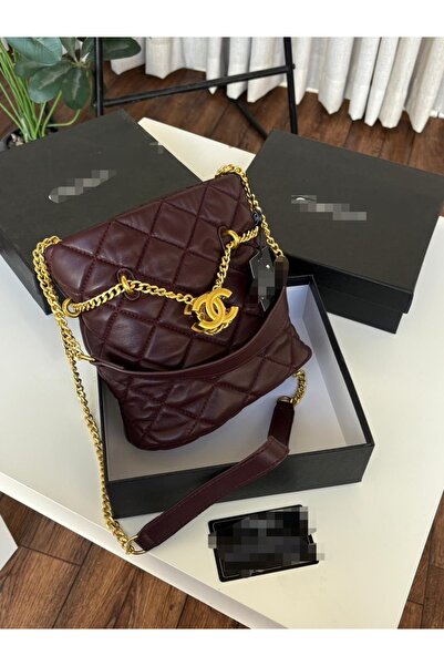 Generic Handbag and shoulder bag, high quality material, with accessories