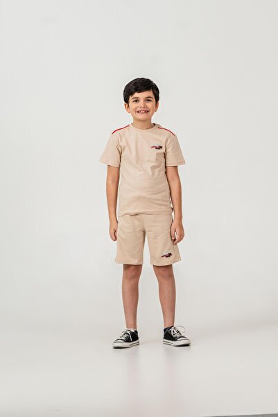 Mışıl Kids Σετ σορτς και μπλουζάκι για αγόρια με στάμπα Street Legend
