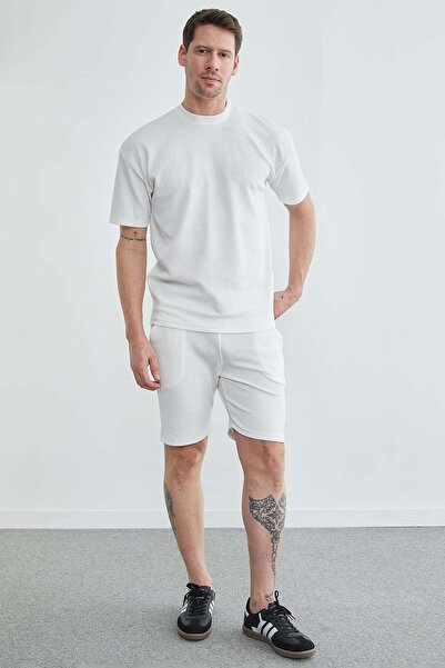 Fulla Moda Elastic Waist Ribbed Shorts