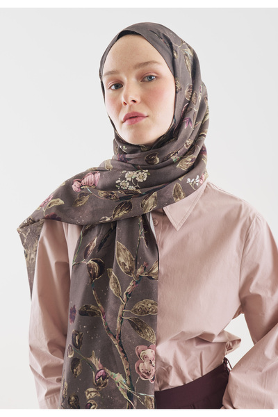 Fresh شال قطن فيسكوز منقوش بنمط مطر الزهور مدخن